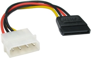 Adaptateur alimentation molex vers SATA